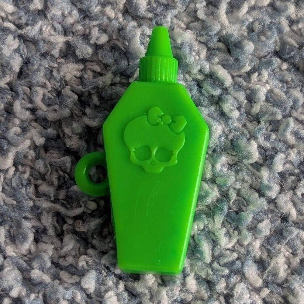 Monster High G3 Draculaura Monster Fest Food Truck Doll Green Condiment Bottle